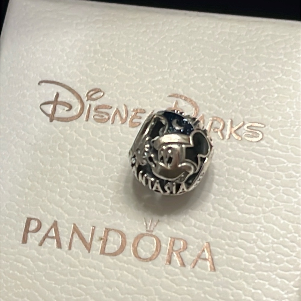 Pandora Disney Fantasia 75 Openwork Charm